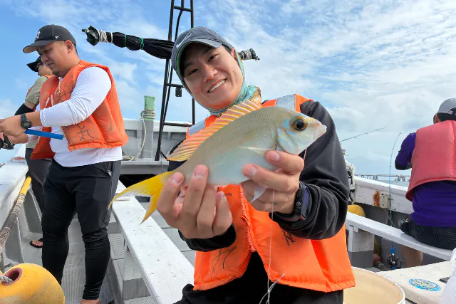 沖縄手ぶらで釣り体験　２時間