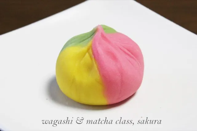 【「練り切り」作りと「抹茶たて」】東京千駄木・お菓子作り体験・英語対応OK！和菓子レッスン
