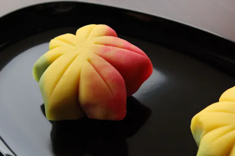 【「練り切り」作りと「抹茶たて」】東京千駄木・お菓子作り体験・英語対応OK！和菓子レッスン