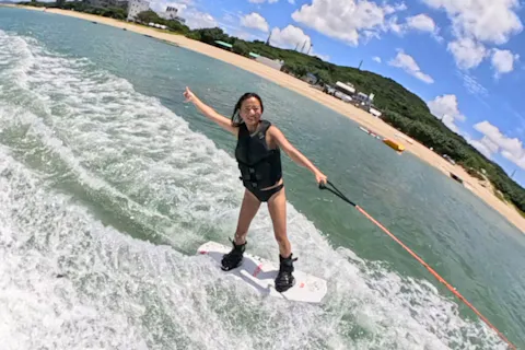 石垣島・ウェイクボード】クセになる！ウェイクボードで気分爽快な20分