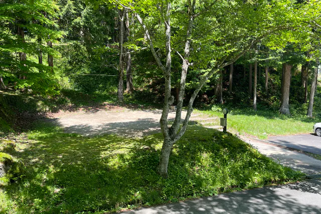 【テントサウナ付きキャンププラン】AC電源付きオートサイトA