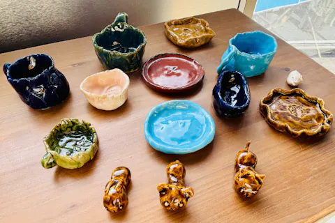 埼玉、伊奈町、手びねりで楽しむ陶芸体験】（約60分）世界に一つの器