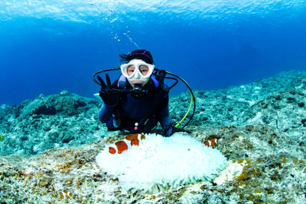 沖縄・宮古島・体験ダイビング】ミヤコブルーを大満喫！ボート体験
