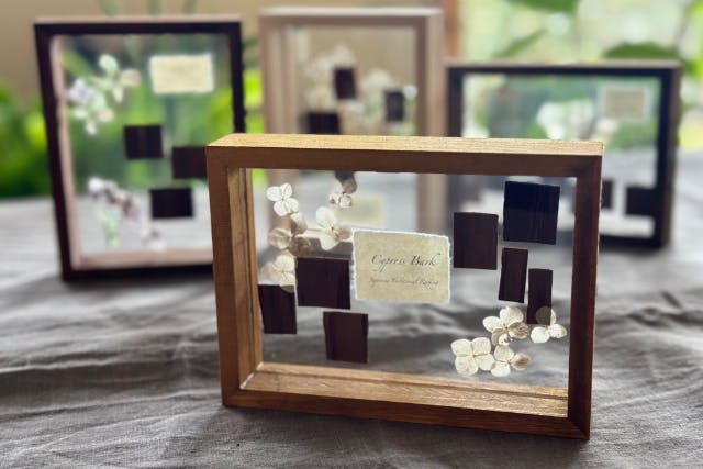 【山口・山口市・手作り雑貨】国宝の屋根材を使って！檜皮葺のボタニカルフレーム作り