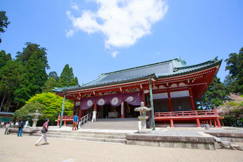 【滋賀・大津・ガイドツアー】世界遺産「比叡山延暦寺」東塔ガイドツアー～国宝・根本中堂などをご案内～
