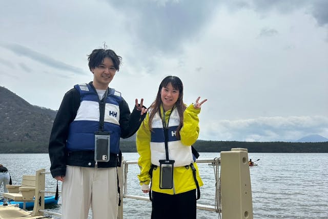 【山梨・西湖・カヤック】雨の日リトリート♪♪レイングッズ付き！雨の日がもっと楽しくなる！2人乗りカヤック「Mirage COMPASS DUO（ミラージュ・コンパス・デュオ」レンタル60分