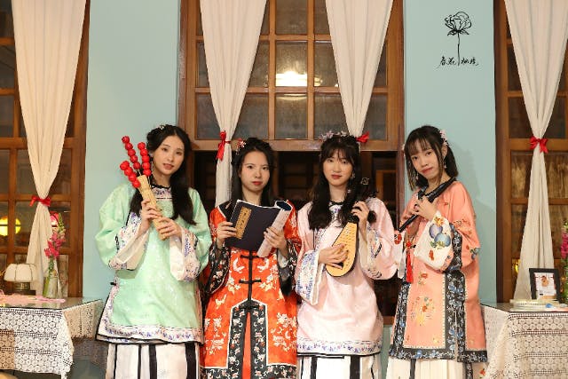【台湾・台北・ガイドツアー】心ときめく、台北旅行。漢服・チャイナドレスで巡る故宮博物院ツアー<期間限定>