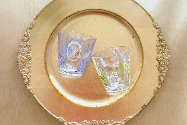 銀座でガラス体験♪転写紙を貼ってお好きなデザインでマイグラスを一緒に作りませんか？アクセス◎ご家族、カップル、女性同士で◎