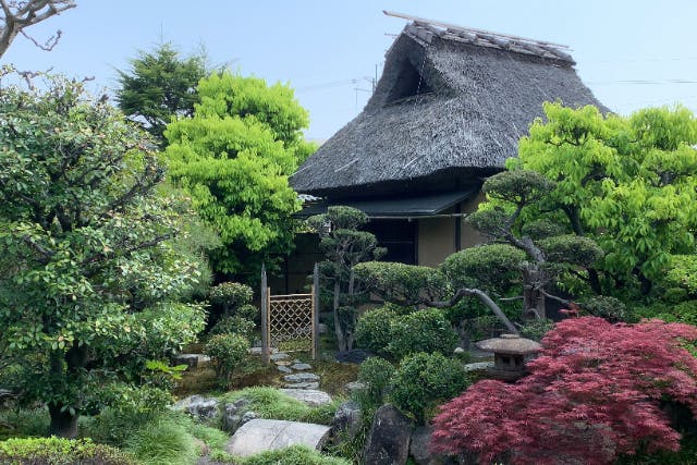 【滋賀・大津・ガイドツアー】東海道の城下町・膳所を訪ねて～蘆花浅水荘と膳所焼にふれる旅～