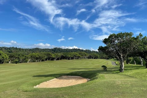 ゴルフ　幸福ゴルフクラブ予約＜2サム、3サム保証／ホテル送迎付き＞