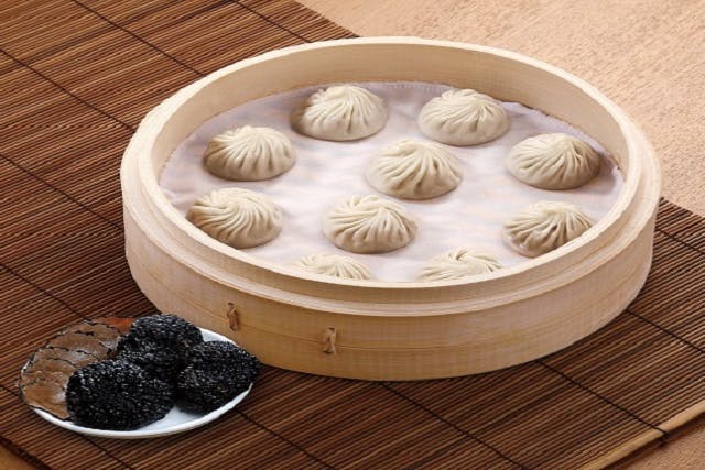 【豪華版】鼎泰豊で味わう小籠包5種＋エビチャーハン＋台湾料理｜台北101など3店舗限定食事券