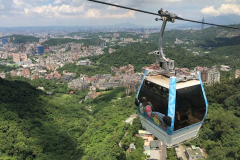 専用車でらくらく出発！九份＆猫空ロープウェイ＆邀月茶坊｜台湾茶体験と夜景満喫ツアー＜日本語ガイド・夜市解散可＞