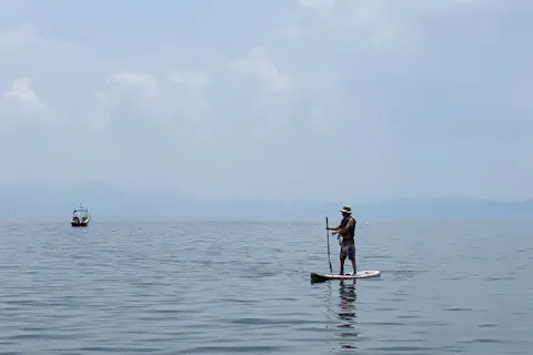 【福島・猪苗代・サウナ+SUP】猪苗代湖畔満喫３時間　フィンランド式テントサウナ＋SUPレンタル