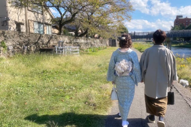 【金沢 着物レンタル カップルプラン】きもので金沢を街歩き ひがし茶屋街まで徒歩1分！お得なカップルプラン カップル旅行におすすめ