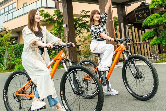 【成田空港すぐ・レンタサイクル】飛び立つ飛行機を横目に爽快サイクリング！最後は温泉で汗が流せる！＜マウンテンバイク＞