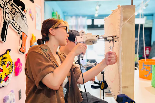 大阪・阿倍野・オリジナルラグ作り】40センチ×40センチ タフティング