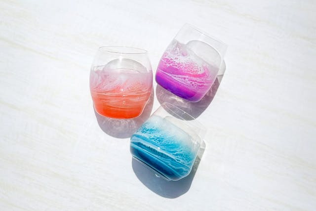 【沖縄北谷】海のレジンアート波グラス作り体験！当日参加OK