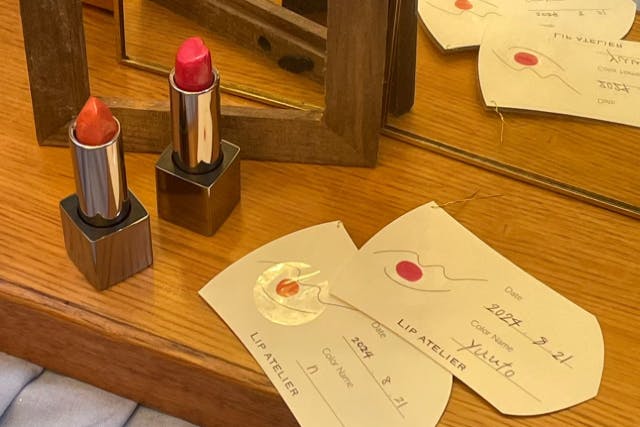 【福岡・大名・大名店】＜韓国で人気！世界に一つだけのオリジナルリップ体験！＞手作りコスメ／自分だけのカラーが作れる×選べる香り×チャーム200種類以上