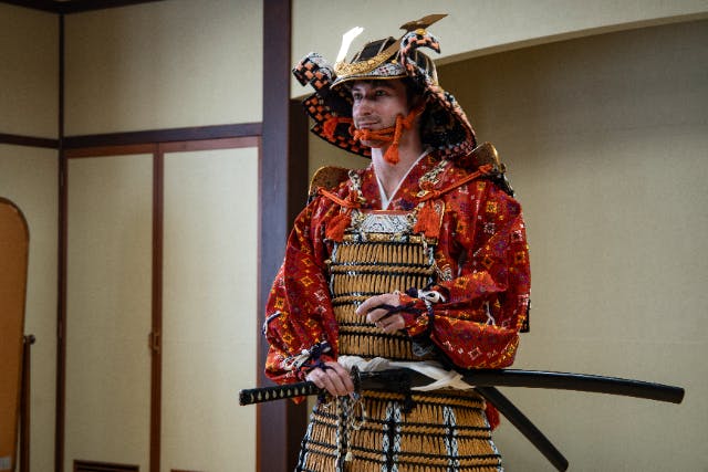 丸岡城下でなりきり甲冑体験＜上級武士プラン＞