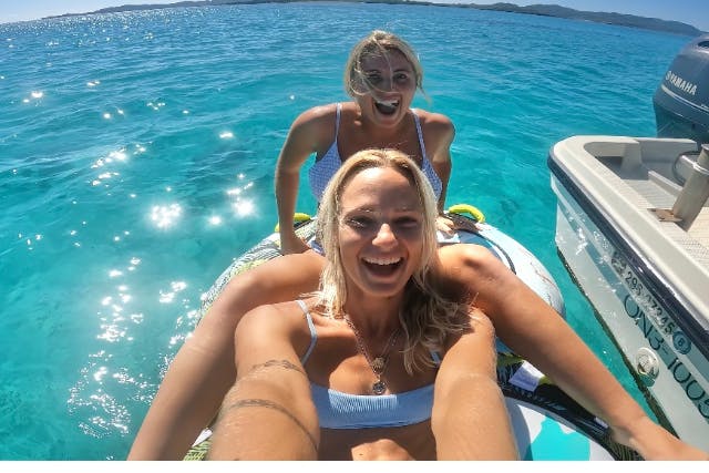 【久米島ボートシュノーケリングツアー｜約3時間】地元に生まれ育ったうみんちゅが案内する絶景シュノーケリング！器材・ミネラルウォーター付き！写真or動画もプレゼント♪