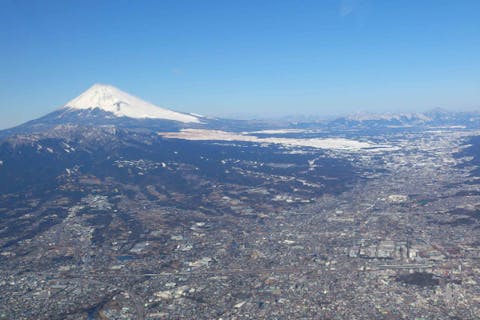 明るい時間から富士山周遊またはフリーコース50分フライト