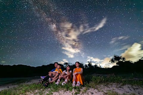 【沖縄・今帰仁・古宇利島・星空フォトツアー・ライトプラン】貸切で撮影！星空ポートレートツアー