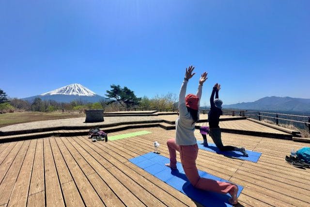 河口湖トレッキングヨガ】富士山の絶景×ヨガ×瞑想