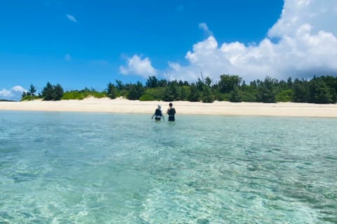 無人島クルーズ 【 海の上から始まる特別な冒険】
