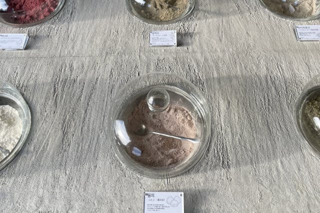 【新大久保】自分で調合するクレイパック作り体験♪｜My clay story