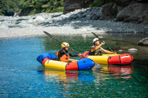 日本３大秘境の祖谷川でゆっくりとパックラフト体験☆