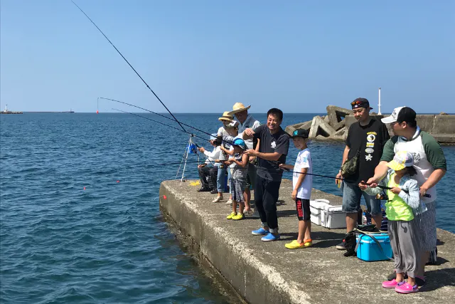 【手ぶらでOK】釣りデビューにぴったり！気軽に楽しむ海釣り体験教室！