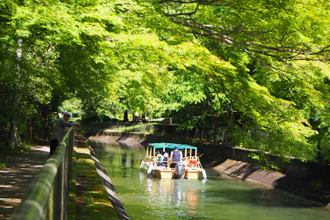 【滋賀・大津】『国宝』を船でめぐる 美しき水路と千年の祈り ～びわ湖疏水船×三井寺 国宝尽くしの旅