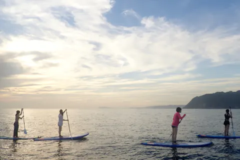 【神奈川・逗子・SUP】夕方の海へ漕ぎだそう！逗子海岸でSUP体験！お写真無料プレゼント！