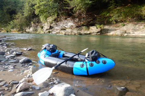 【軽井沢周辺／信州 長野】軽井沢近くで『ハイク・ウォーク＆パックラフティング体験』　◎初めてOK！歩き＋軽量カヌーで川下り　新提案！アウトドア外遊び体験ツアー