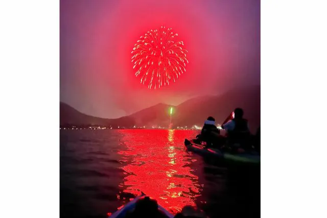 【山梨・西湖】竜宮祭×HOBIE　湖上から見る打ち上げ花火　8/2(日)限定