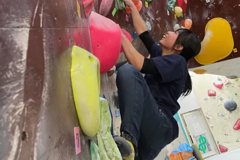 【大阪・高槻・ボルダリング】初めてでもがっつりチャレンジしたい！お得な２時間の体験ボルダリング！【中学生以上対象】