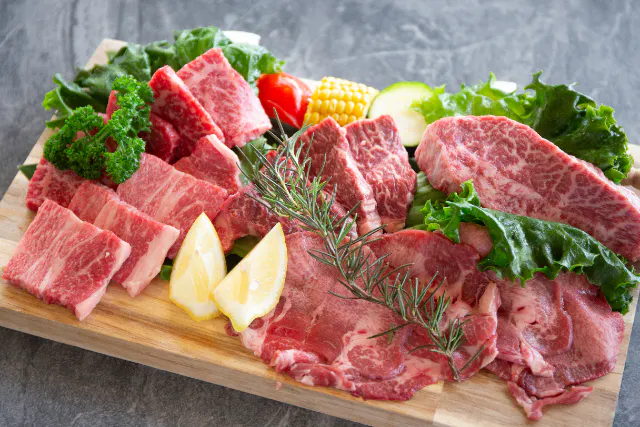 【兵庫・洲本・BBQ】料理長厳選！牛肉人気部位食べ比べセット海が見える絶景ロケーションで焼肉を満喫！