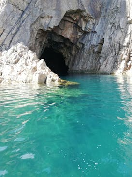 浦富海岸島めぐり遊覧船に投稿された画像（2018/8/15）