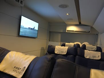 FIRST AIRLINESに投稿された画像（2020/3/1）