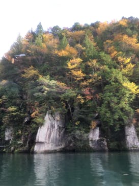 恵那峡遊覧船に投稿された画像（2020/11/1）