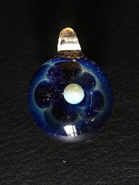 伊勢硝子に投稿された画像（2020/11/15）