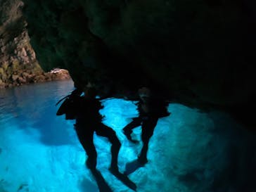 青の洞窟専門店　沖縄ダイビングショップ和に投稿された画像（2021/2/5）