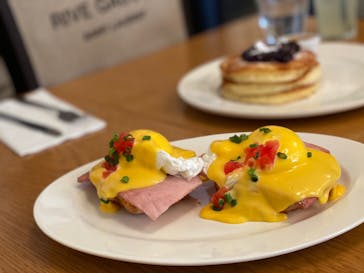 CLINTON STREET BAKING COMPANYに投稿された画像（2021/4/28）