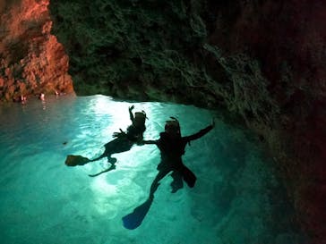 青の洞窟専門店　沖縄ダイビングショップ和に投稿された画像（2021/10/8）