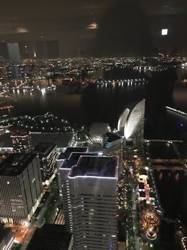 横浜ランドマークタワー 69階展望フロア スカイガーデンに投稿された画像（2021/11/1）