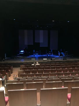 兵庫県立芸術文化センター 阪急中ホール（石川さゆり）に投稿された画像（2022/3/5）