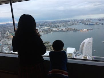 横浜ランドマークタワー 69階展望フロア スカイガーデンに投稿された画像（2022/3/28）