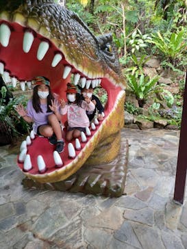 御菓子御殿　名護店　やんばる亜熱帯の森DINO恐竜PARKに投稿された画像（2022/5/4）