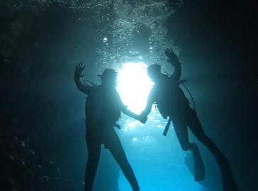 青の洞窟専門店　沖縄ダイビングショップ和に投稿された画像（2022/5/6）