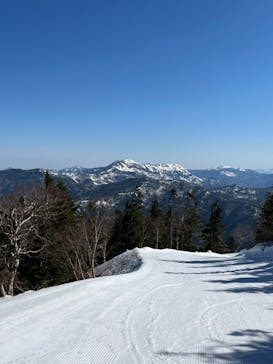 横手山・渋峠スキー場に投稿された画像（2022/5/8）